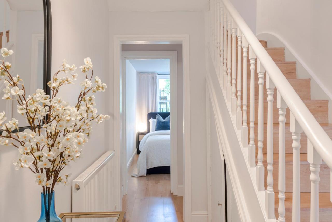 Lux And Spacious 4 Bedroom Apt Camden Лондон Екстериор снимка