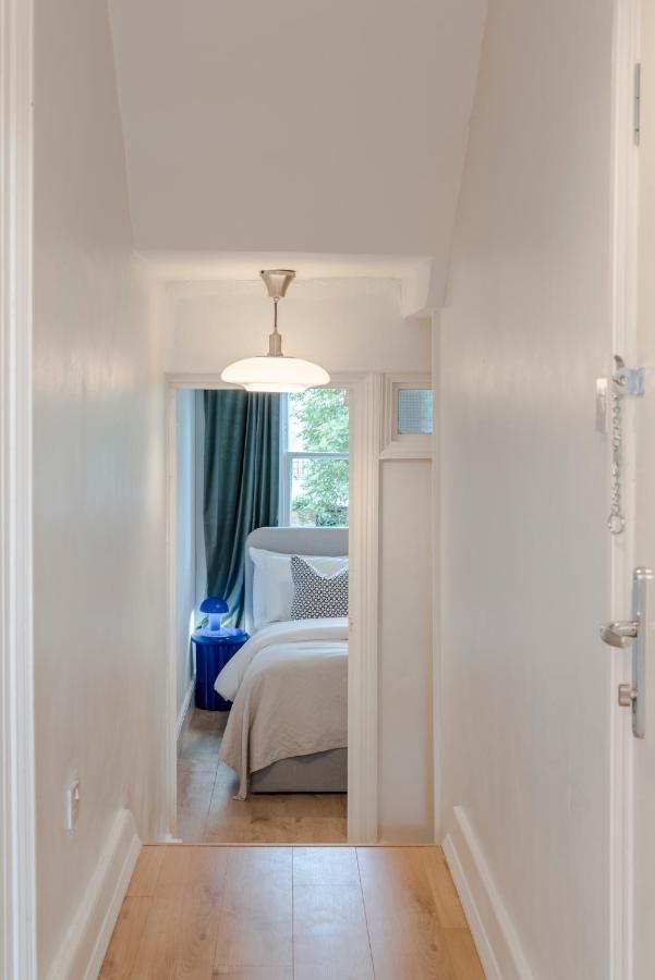 Lux And Spacious 4 Bedroom Apt Camden Лондон Екстериор снимка